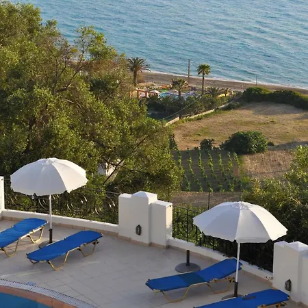 With Pool Maria On Agios Gordios Apartamento *